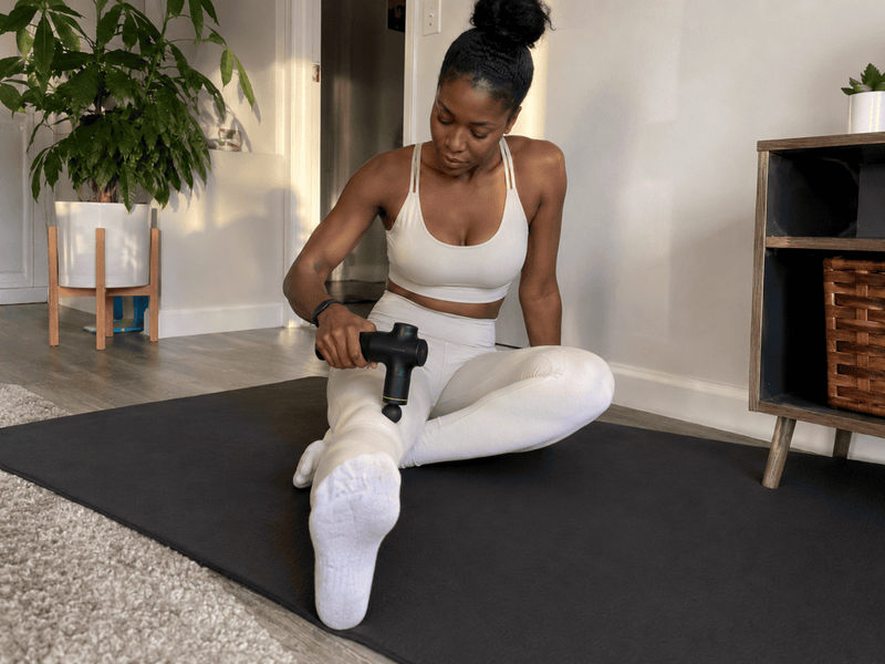Pistola de masaje antes o después de entrenar: cuándo utilizarla.